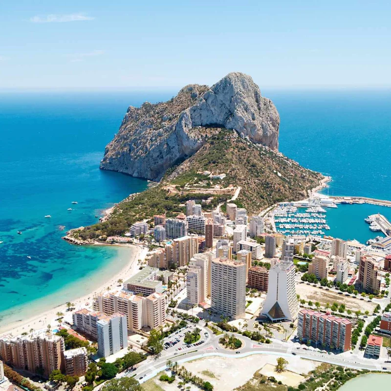 Villas y Casas en Venta en Calpe | Andrea Y Olaf