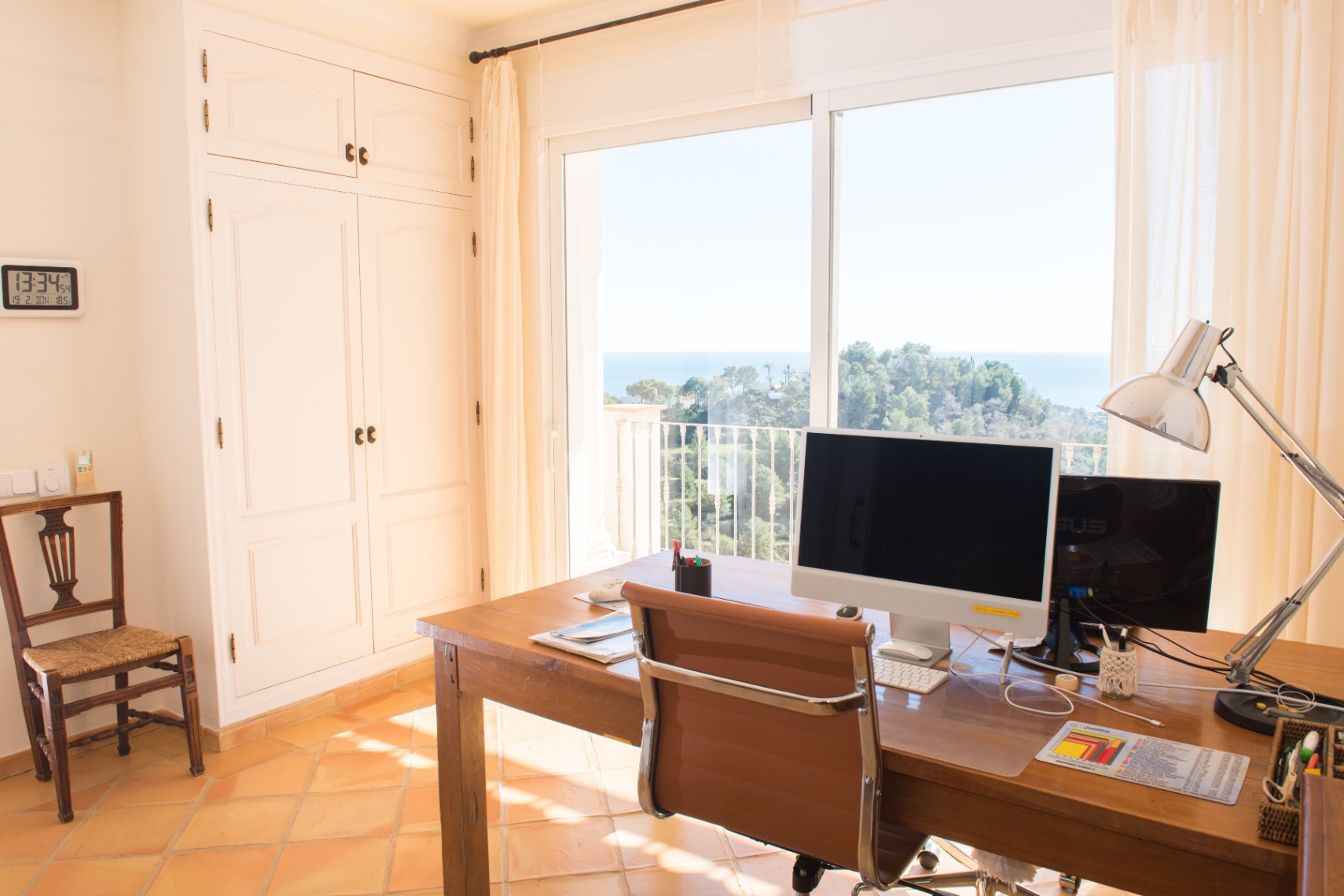 Villa mediterránea en Calpe con vistas al mar y Peñón de Ifach