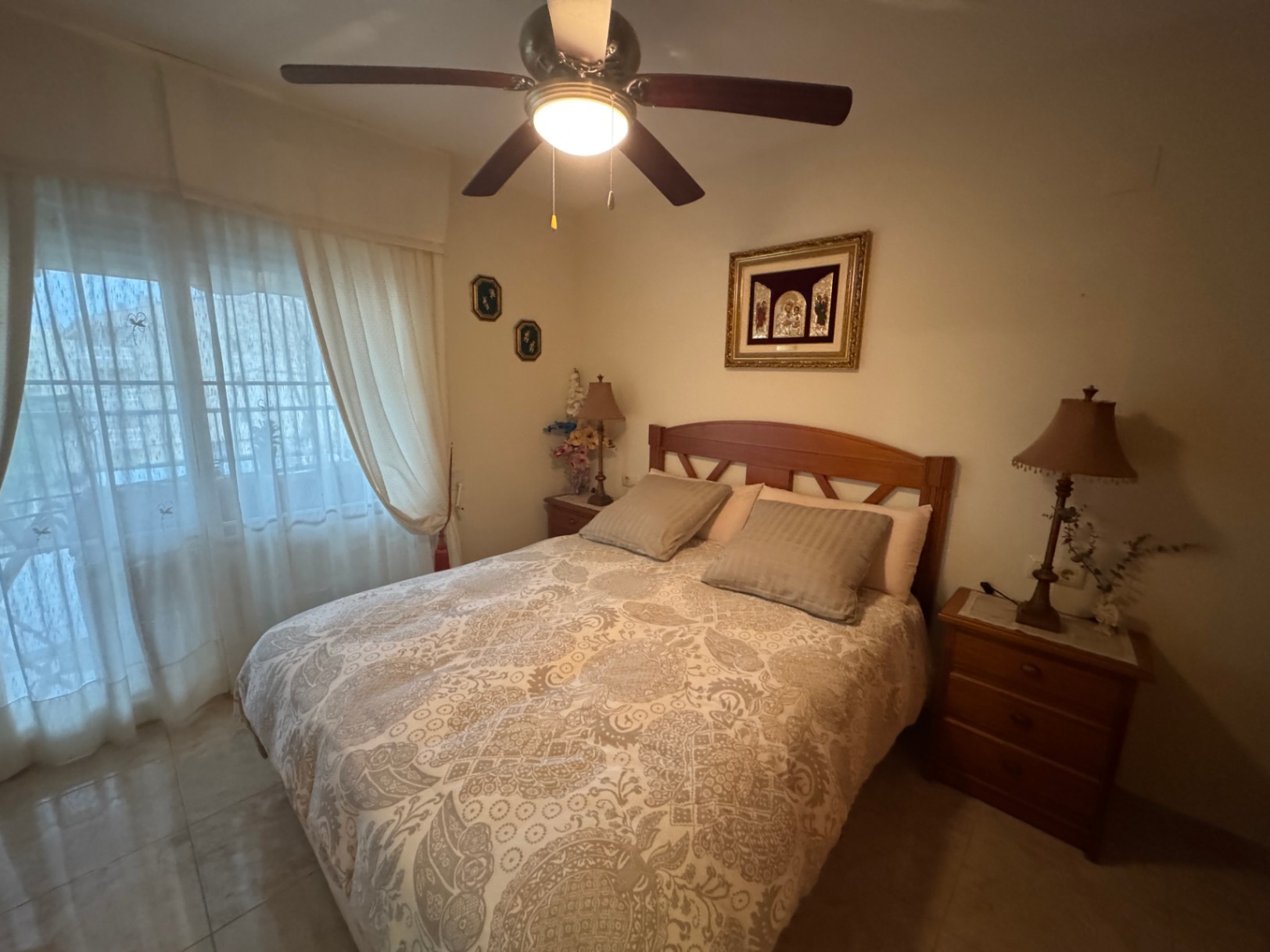 Amplio dúplex en Dénia, Las Marinas con solárium privado