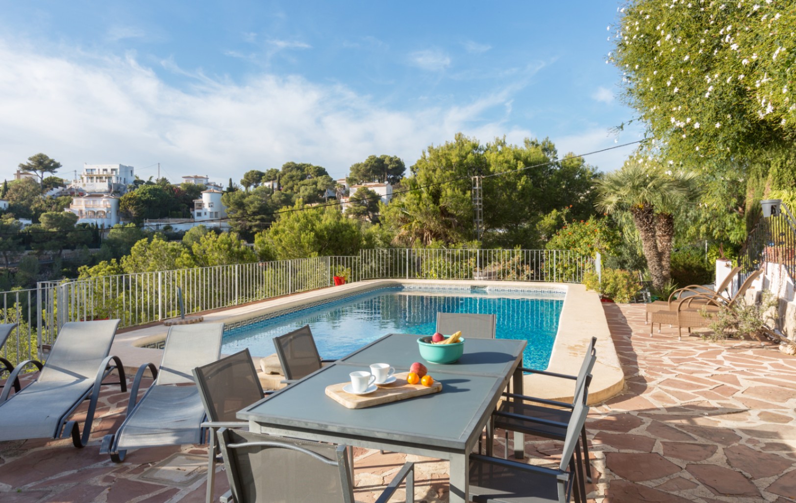 Villa con vistas al mar y piscina privada en Benitachell