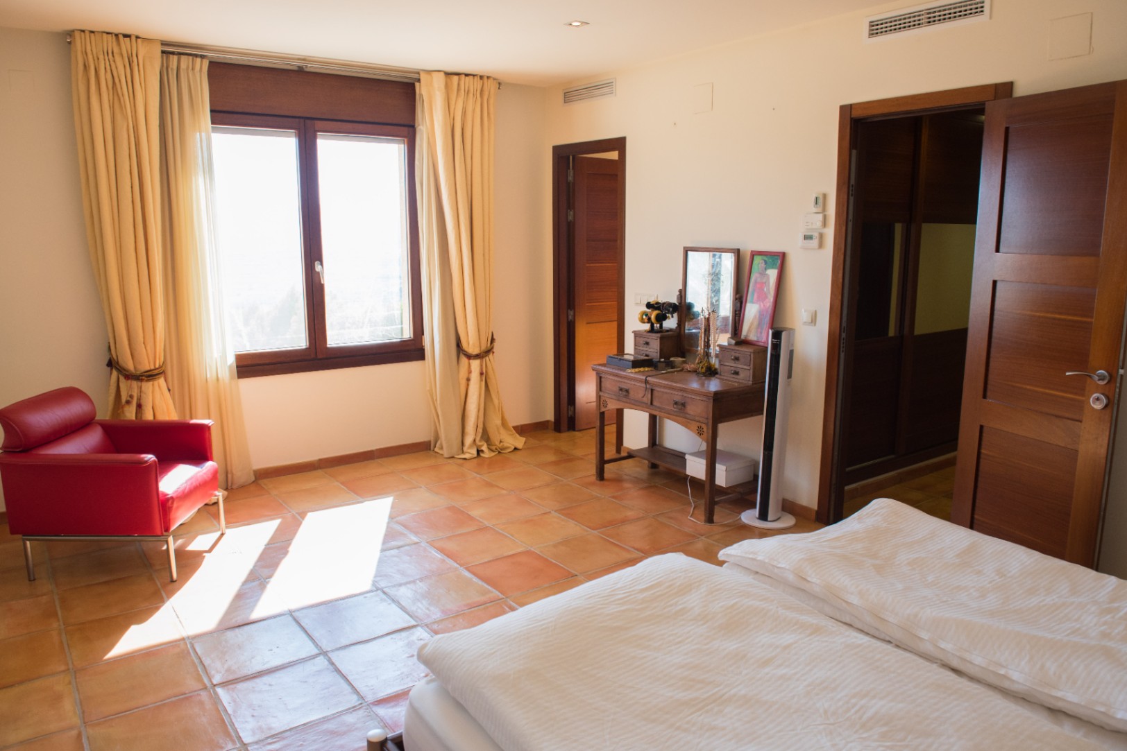 Chalet de lujo al pie del Montgó en Jávea con vistas panorámicas