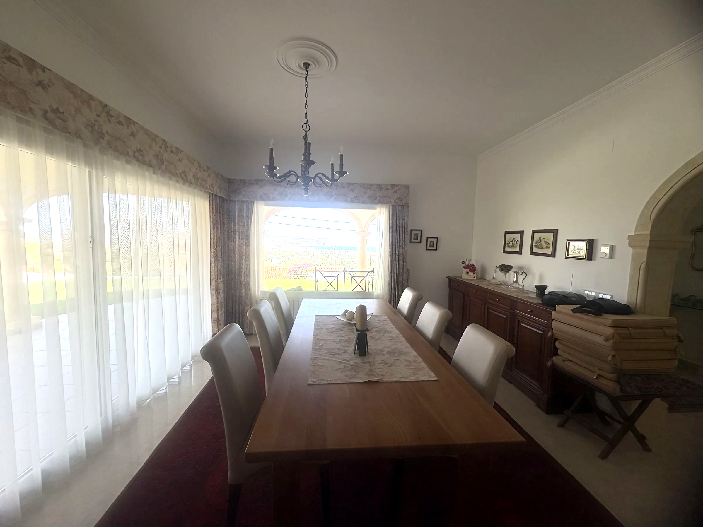 Chalet en Jávea con vistas al mar y al Montgó