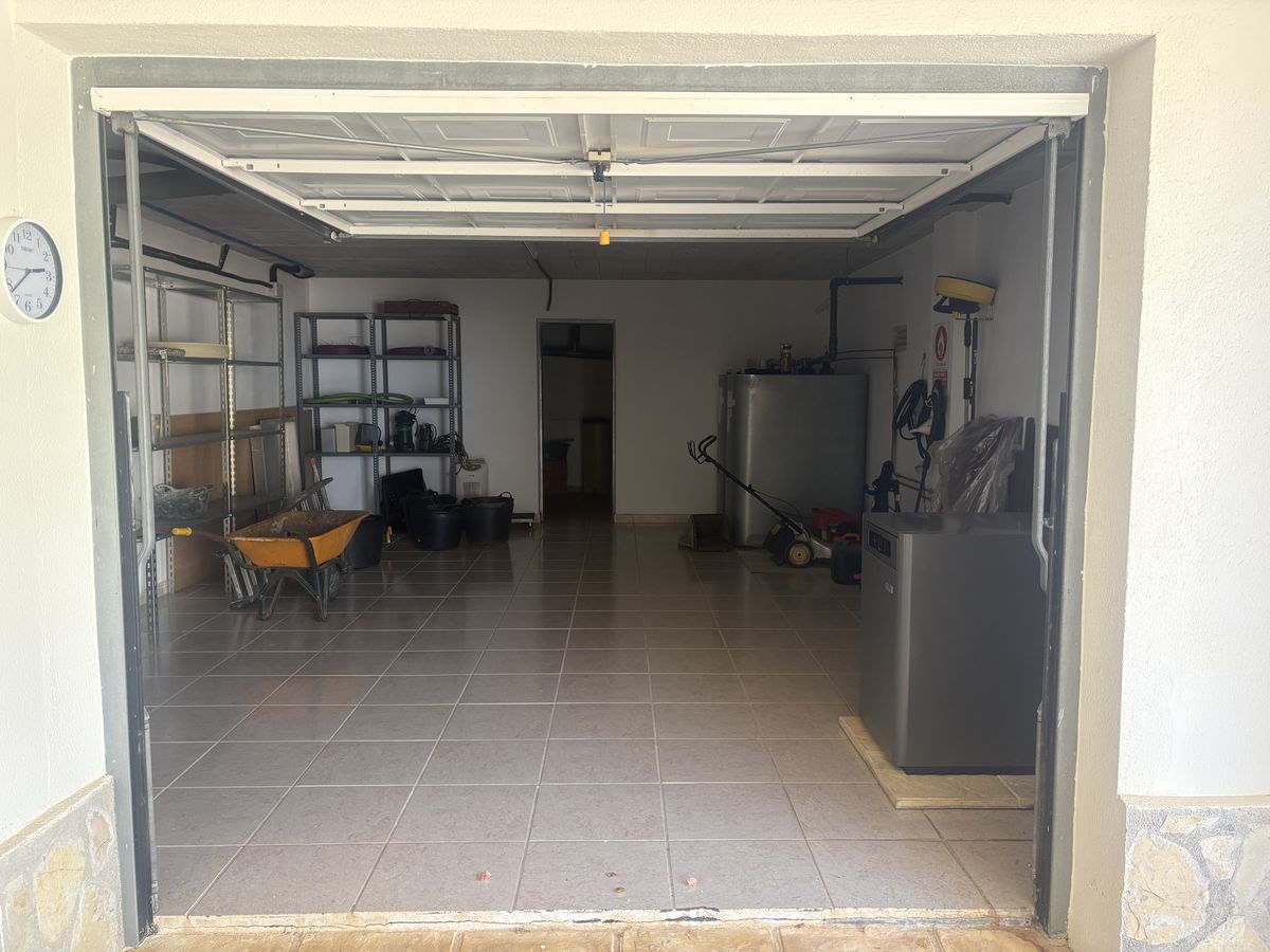 Chalet en Jávea con vistas al mar y al Montgó