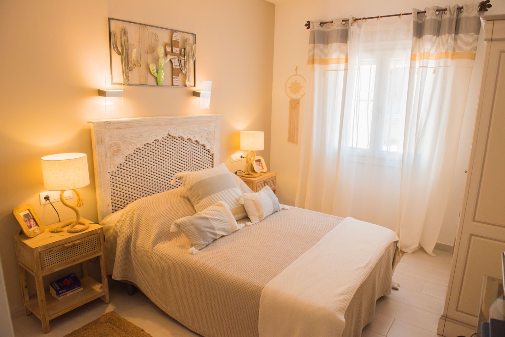 Chalet elegante en Jávea con piscina privada y jardín