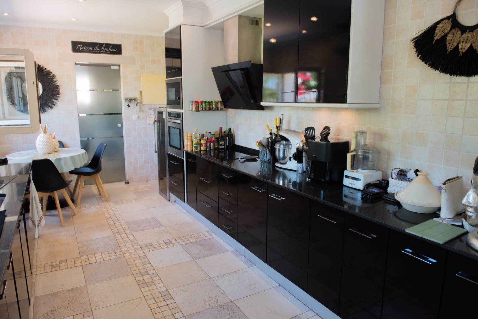 Chalet elegante en Jávea con piscina privada y jardín