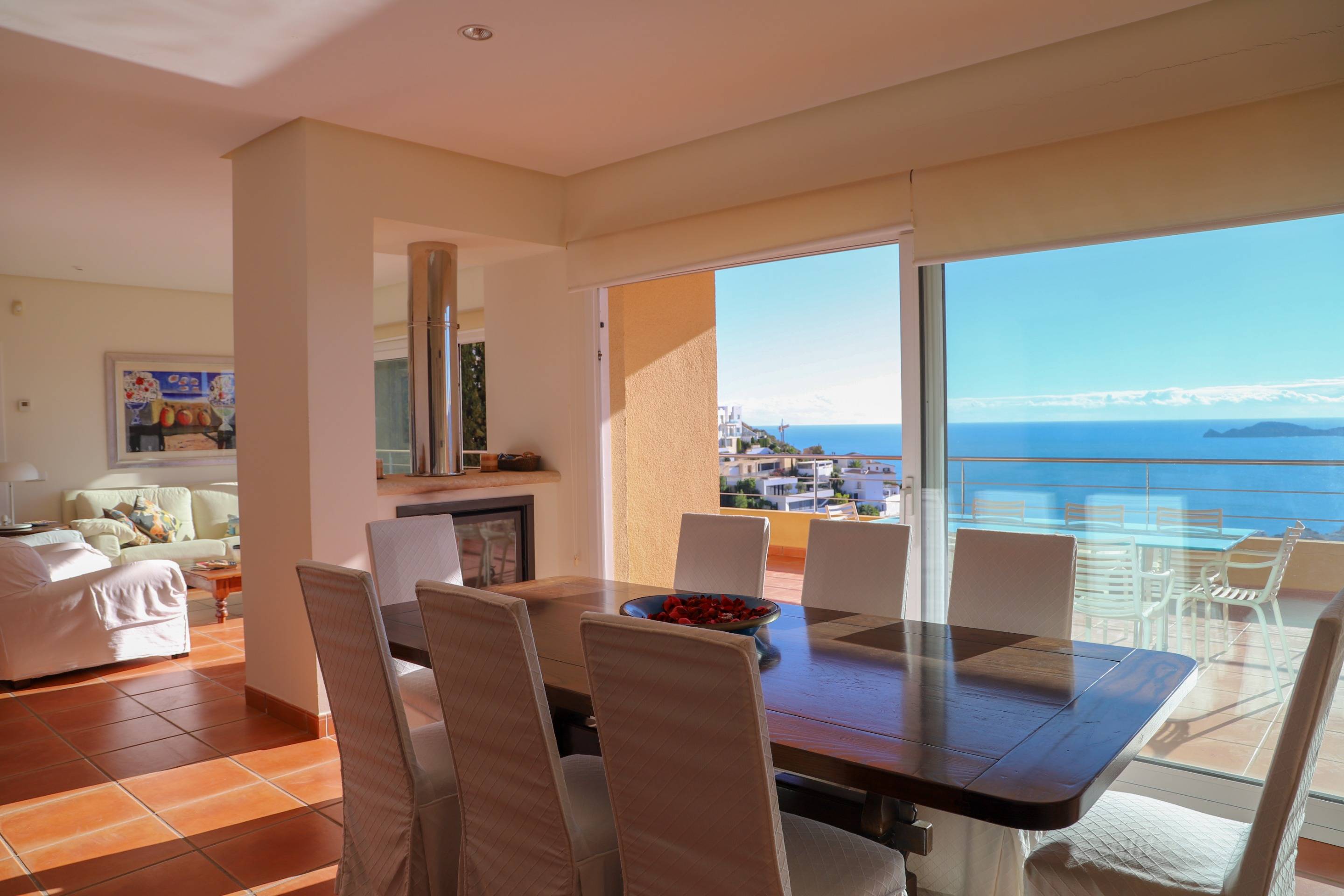 Chalet en Jávea con vistas panorámicas al mar y piscina privada
