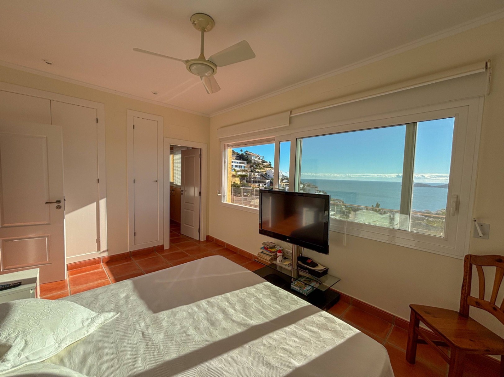 Chalet en Jávea con vistas panorámicas al mar y piscina privada