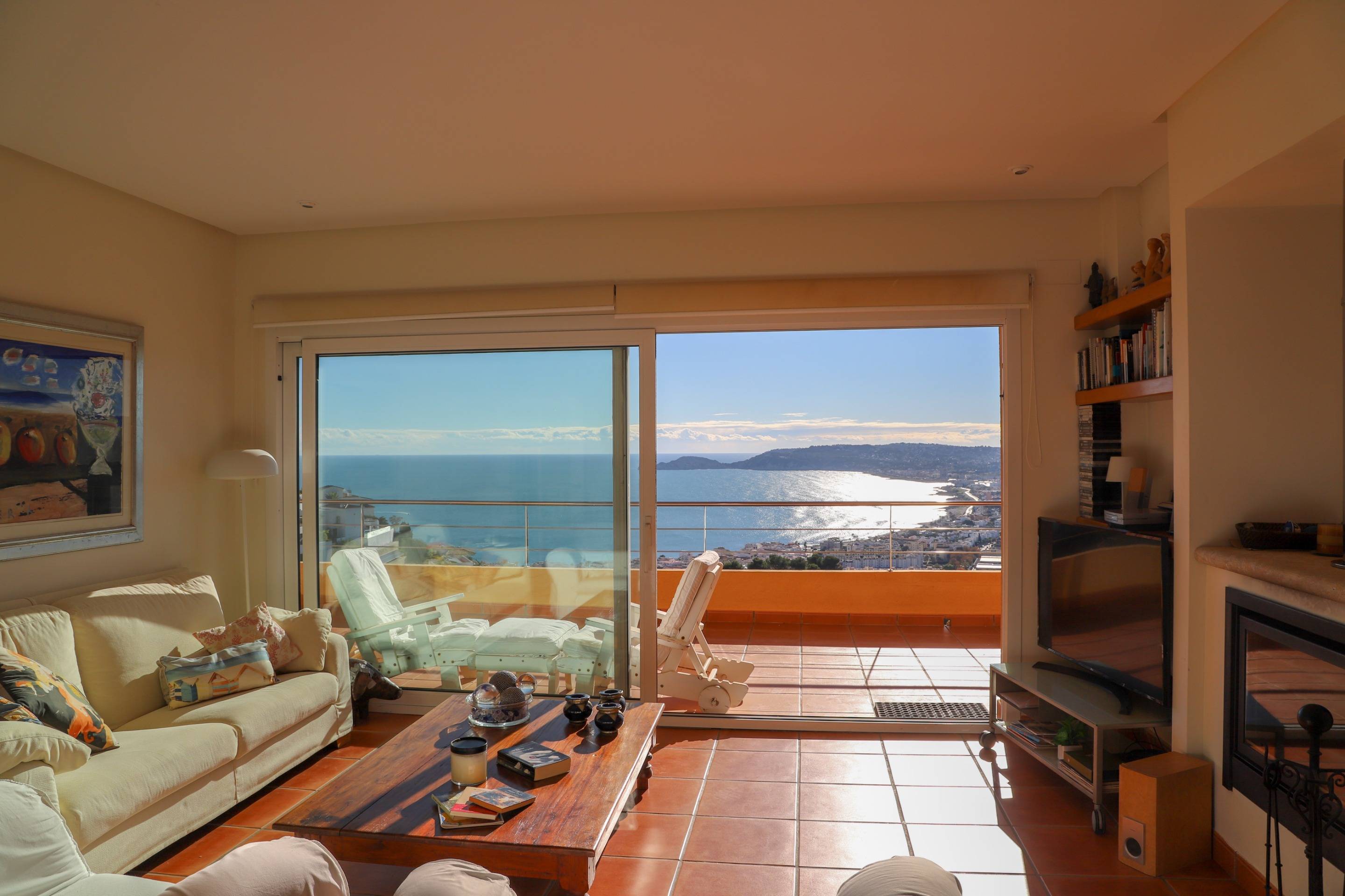 Chalet en Jávea con vistas panorámicas al mar y piscina privada