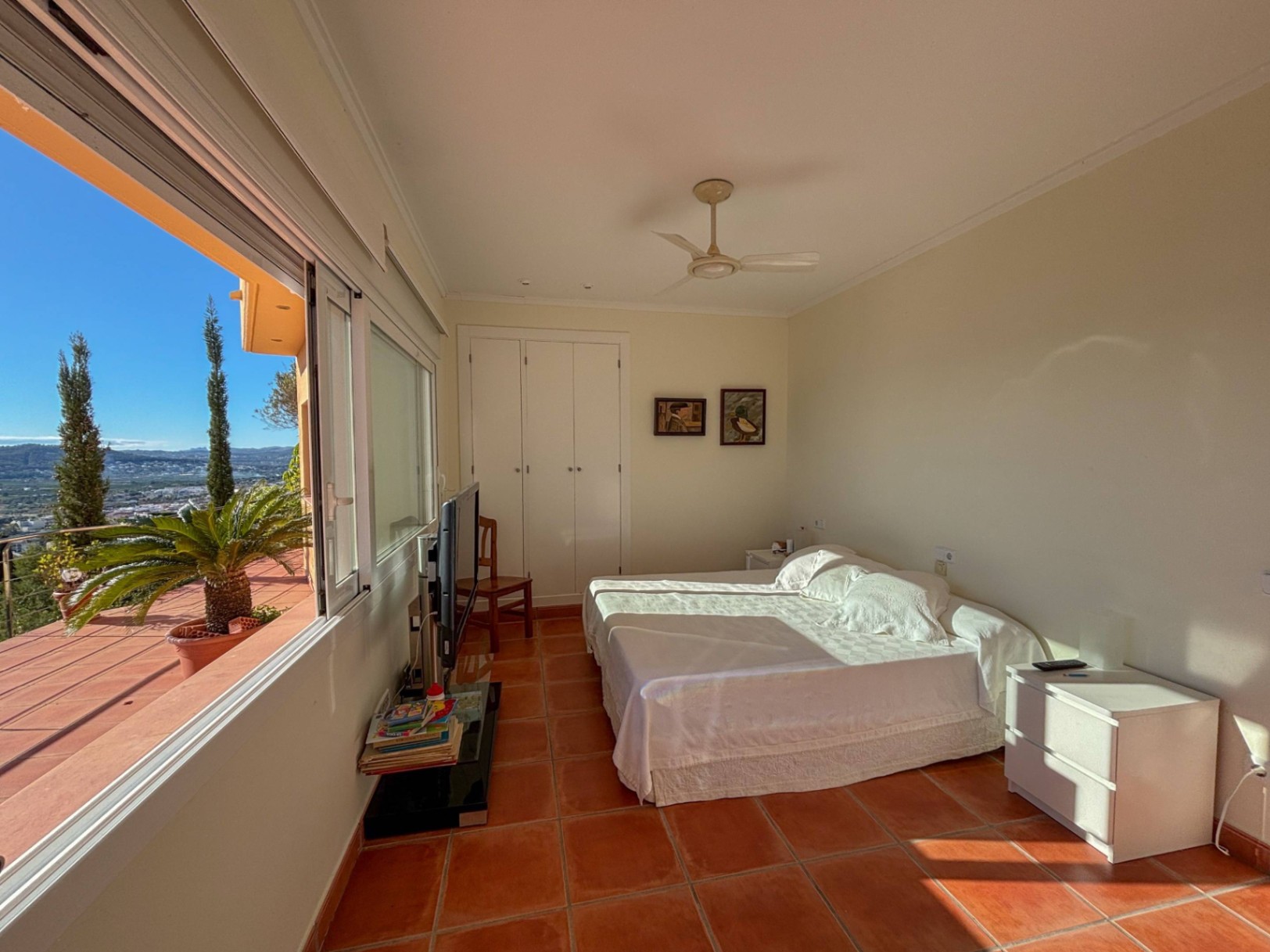 Chalet en Jávea con vistas panorámicas al mar y piscina privada