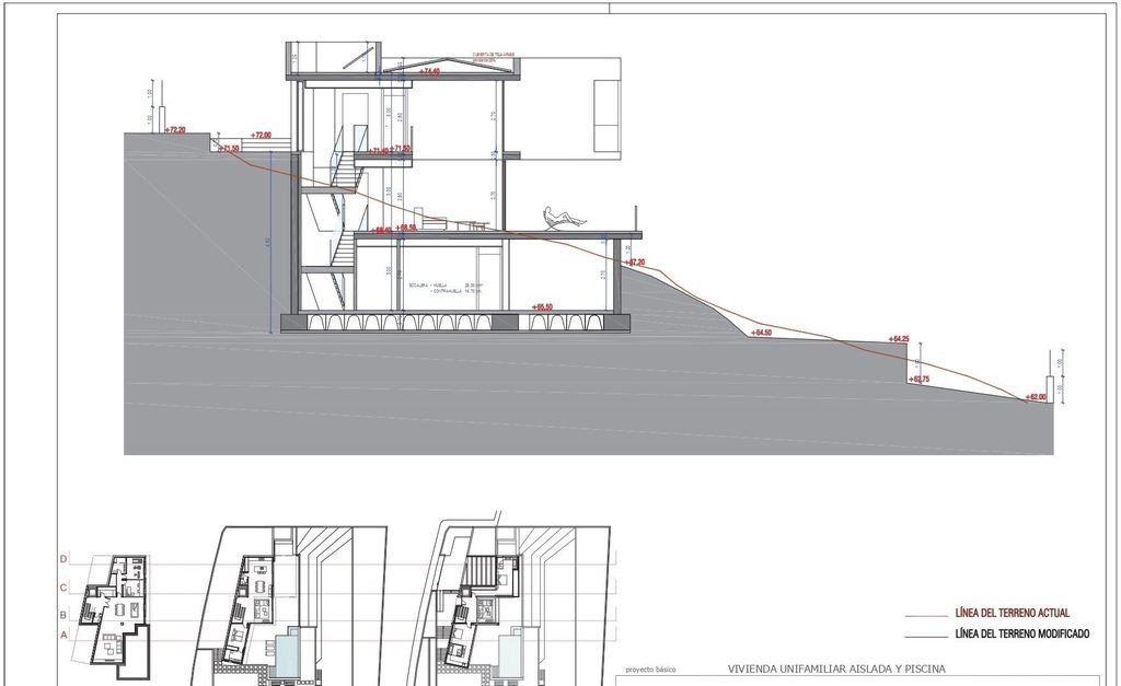 Plano técnico de sección y distribución de planta para una vivienda unifamiliar en pendiente, detallando niveles, escaleras y la integración con el terreno.