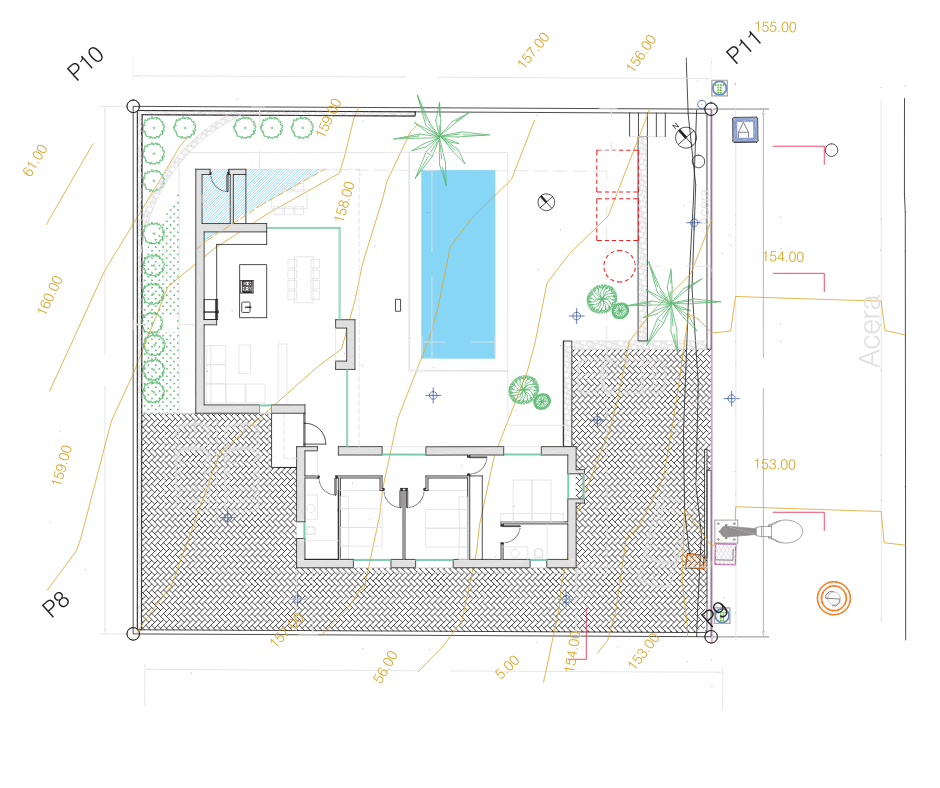 Plano técnico de una villa con piscina rectangular, salón-comedor diáfano, tres dormitorios y curvas de nivel que detallan la topografía del terreno circundante.