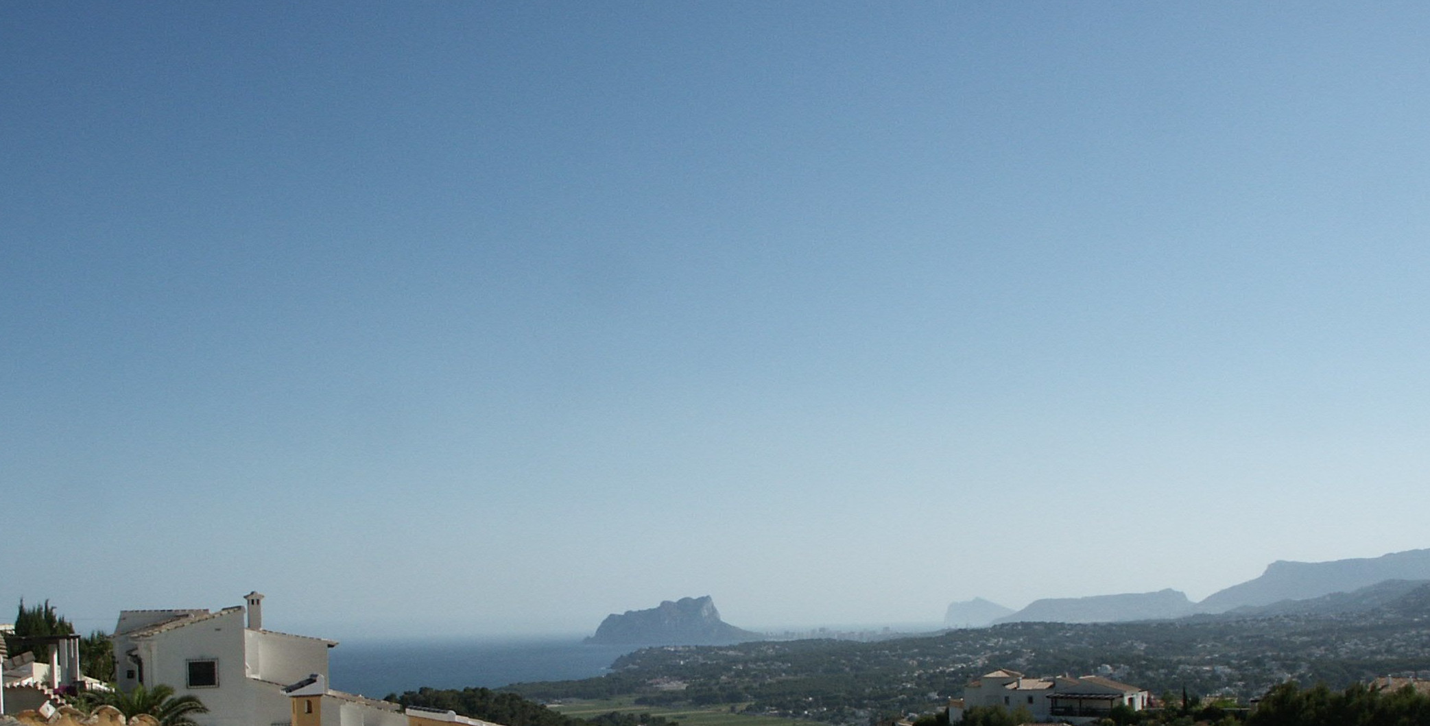 Parcela rural con vistas panorámicas al mar en Benitachell