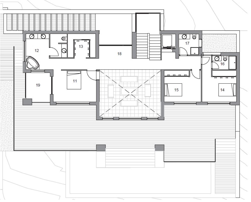 Espaciosa villa de cinco dormitorios en Jávea con vistas panorámicas