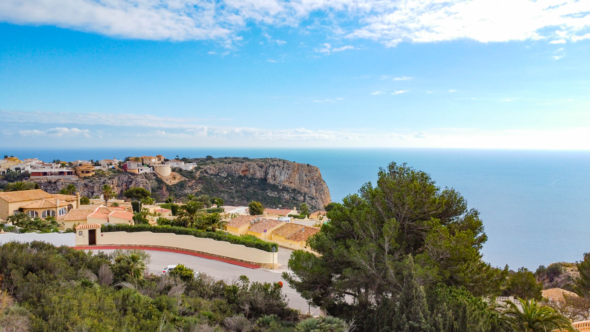 Villa moderna en Benitachell, Cumbre del Sol con vistas al mar