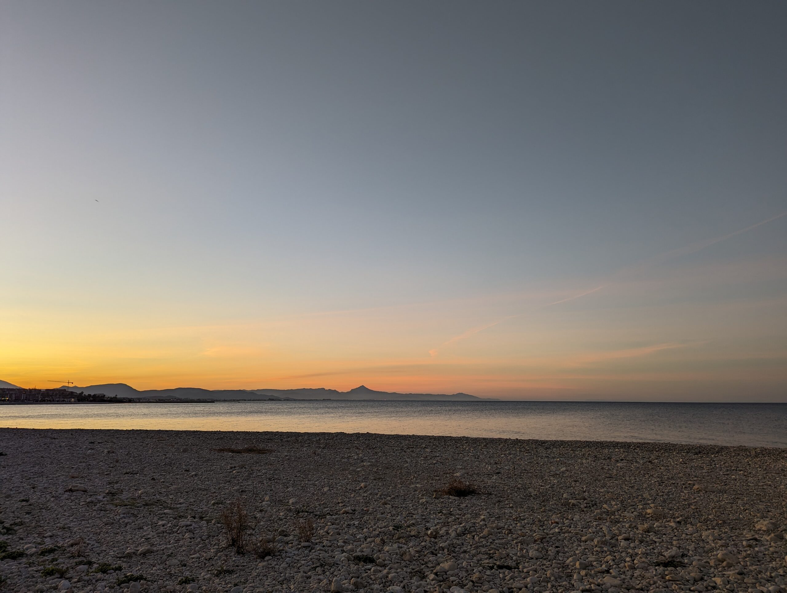 Villa de obra nueva en Dénia con piscina cerca de la playa
