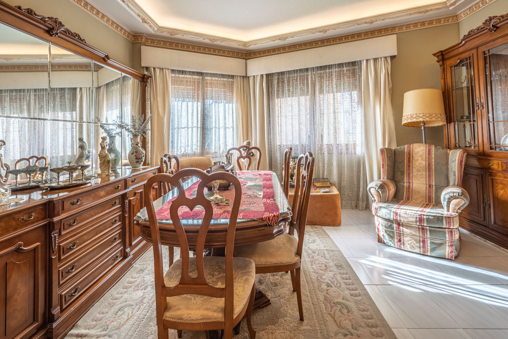 Casa de pueblo auténtica en Gata de Gorgos con terraza y vistas al Montgó