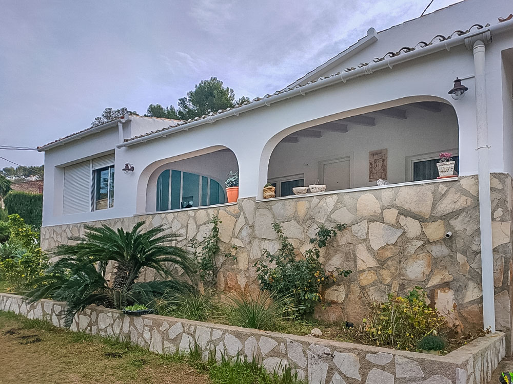 Villa en Cap Martí, Jávea con vistas al mar y casa de invitados