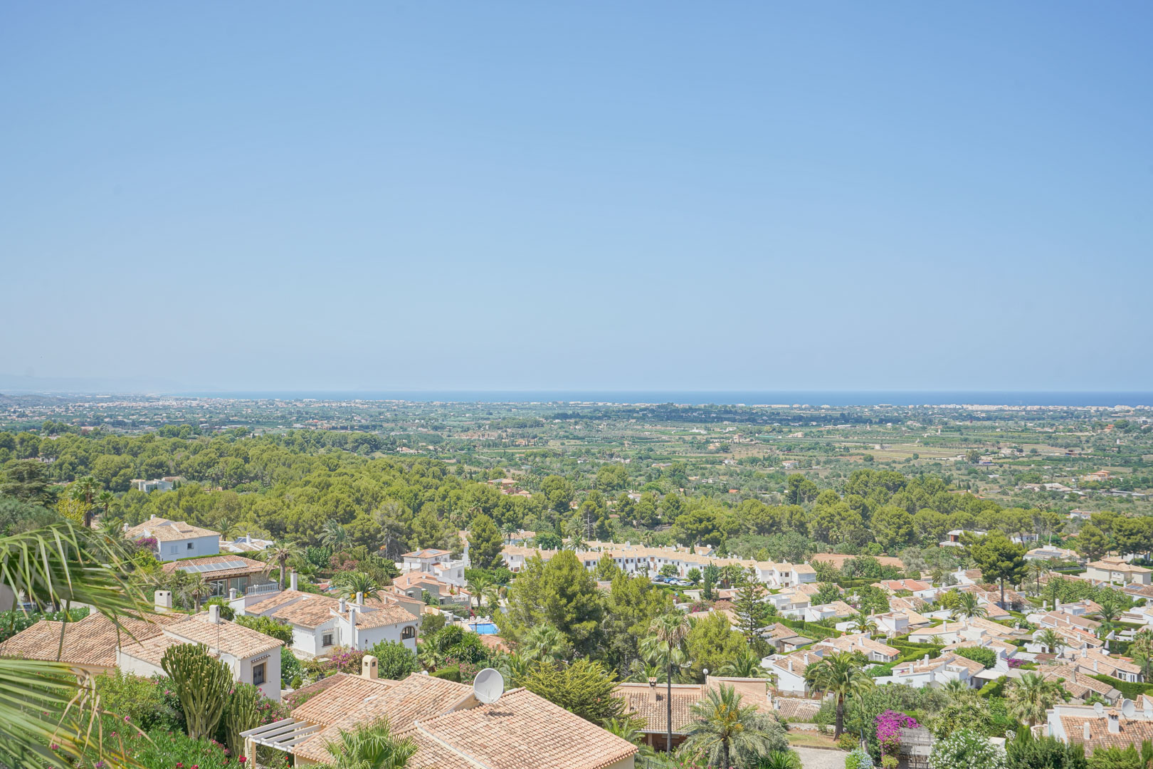 Villa de cinco dormitorios con vistas al mar en La Sella, Pedreguer