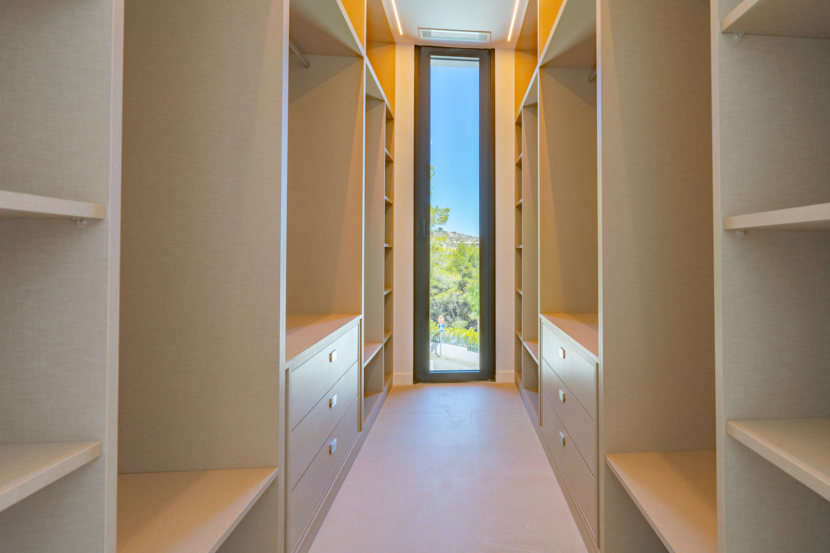 Villa moderna en Moraira, Benimeit con piscina privada