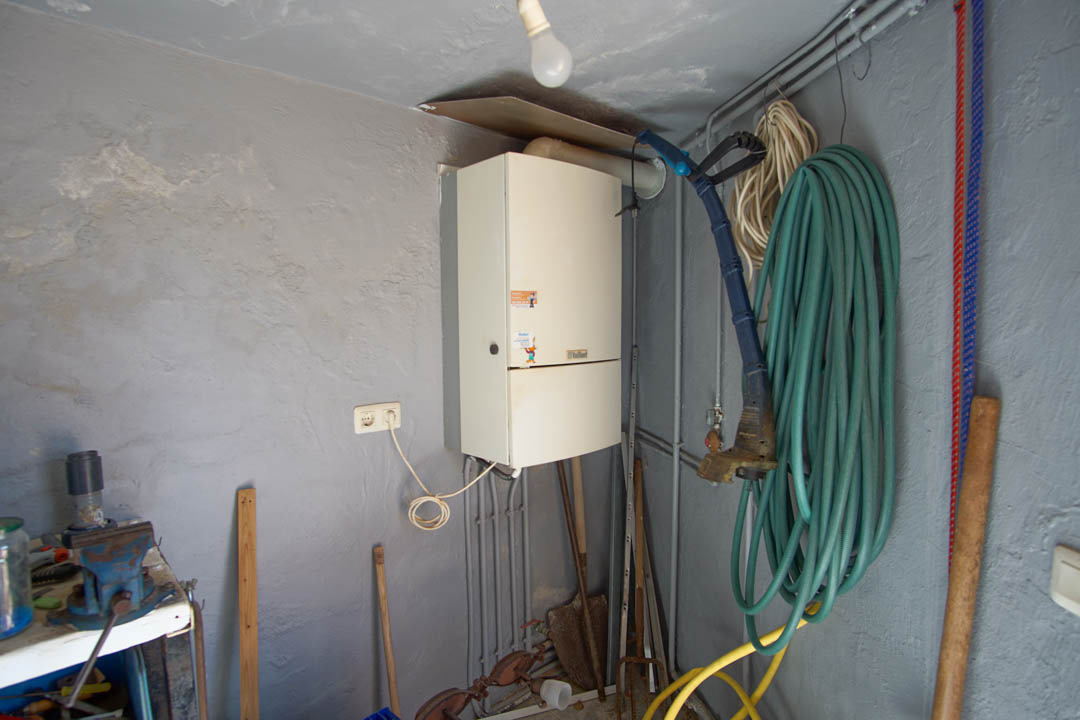 Auténtica villa de cinco dormitorios en Calpe con piscina y vistas al mar