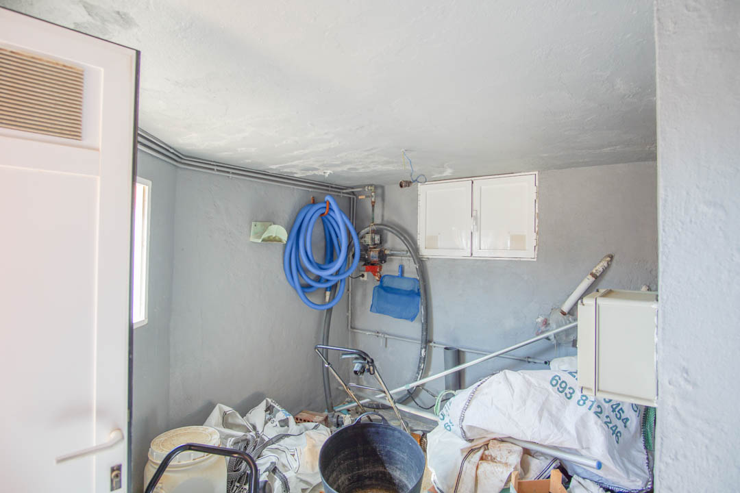 Auténtica villa de cinco dormitorios en Calpe con piscina y vistas al mar