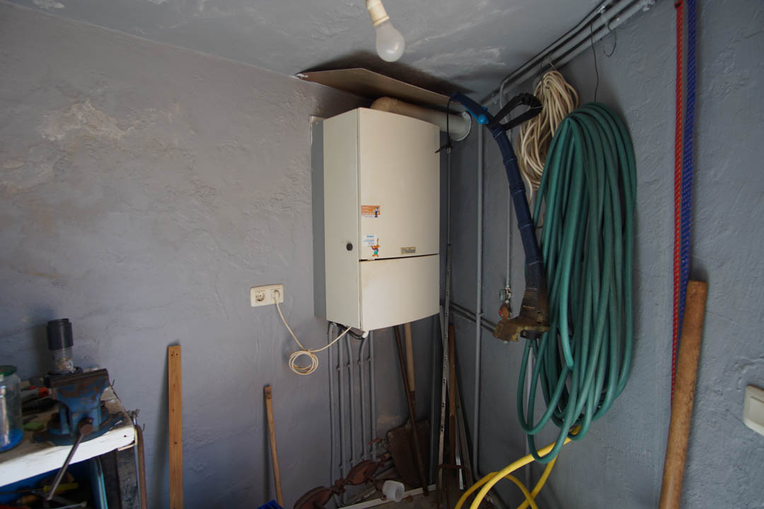 Auténtica villa de cinco dormitorios en Calpe con piscina y vistas al mar