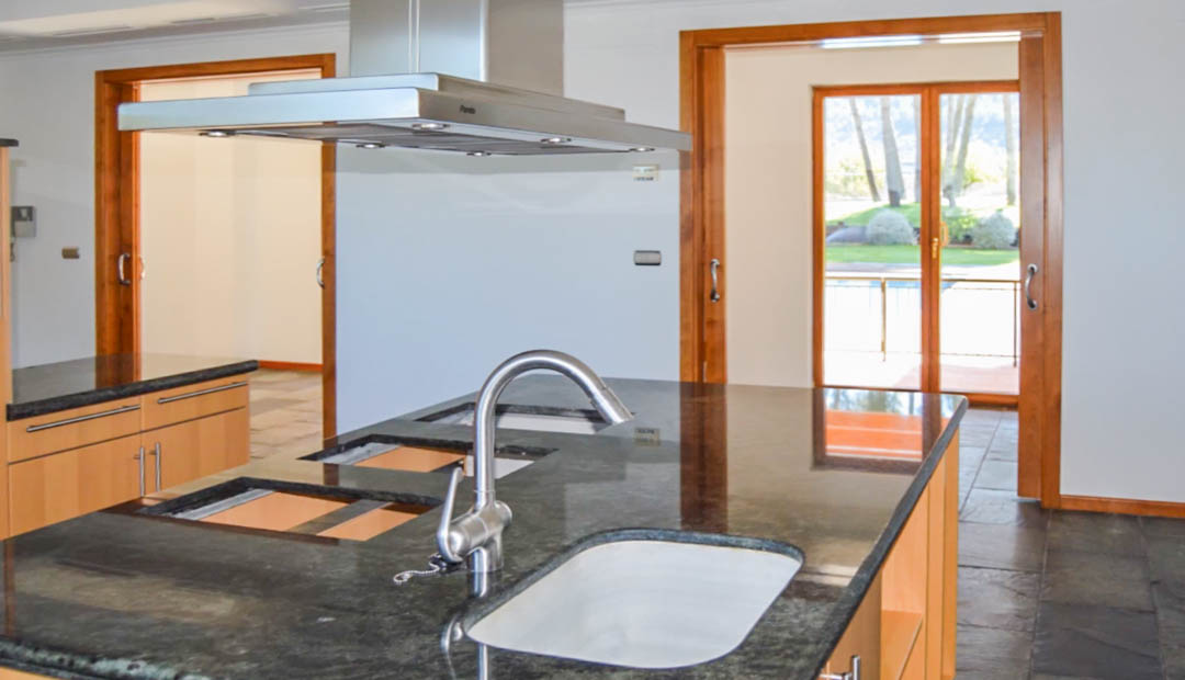 Espectacular finca con villa y casa de invitados en Penáguila