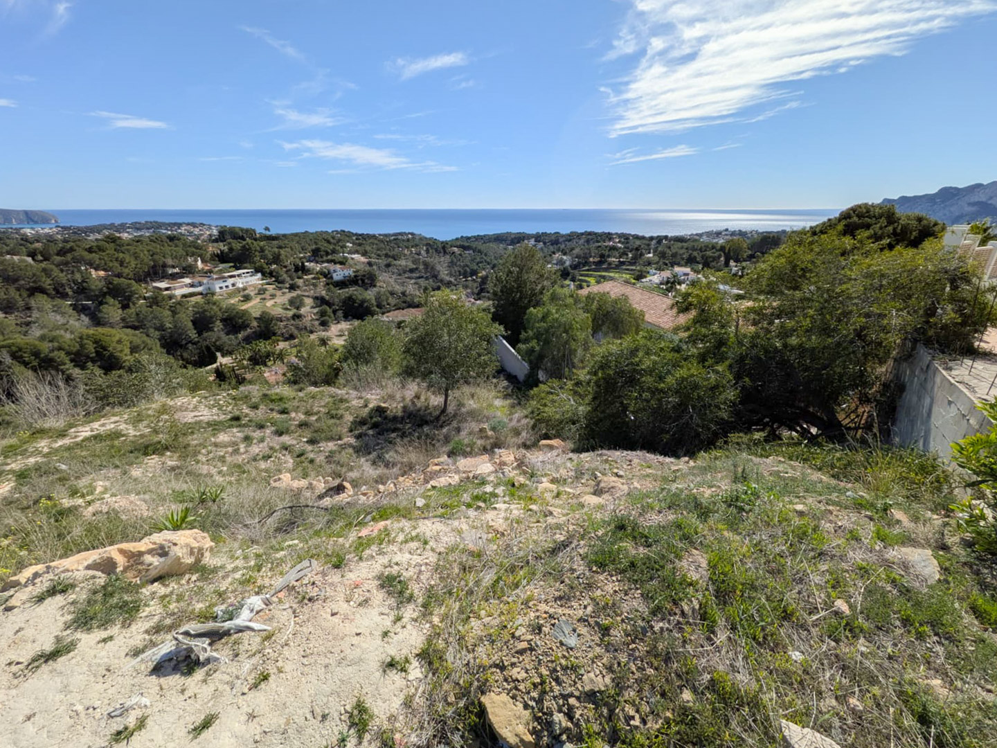 Parcela en Benissa, Tossal Los Bancales con vistas panorámicas al mar