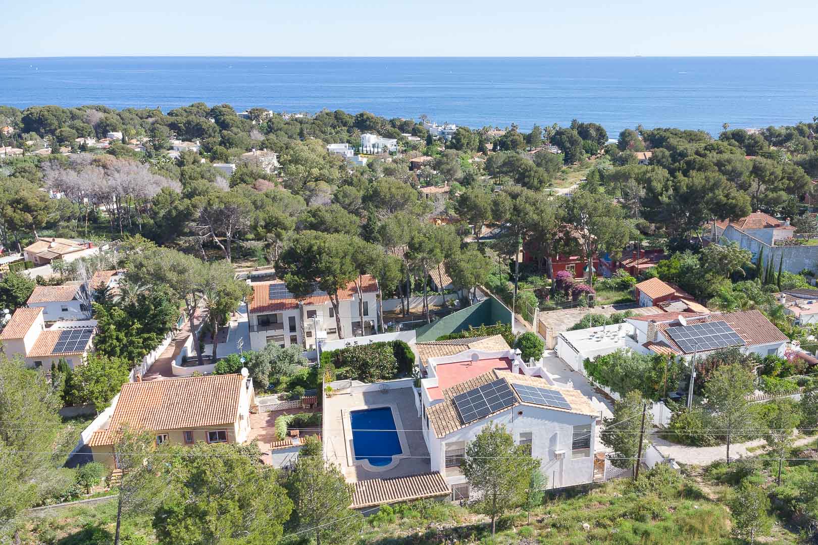 Villa en Las Rotas, Dénia con vistas al mar y gran parcela