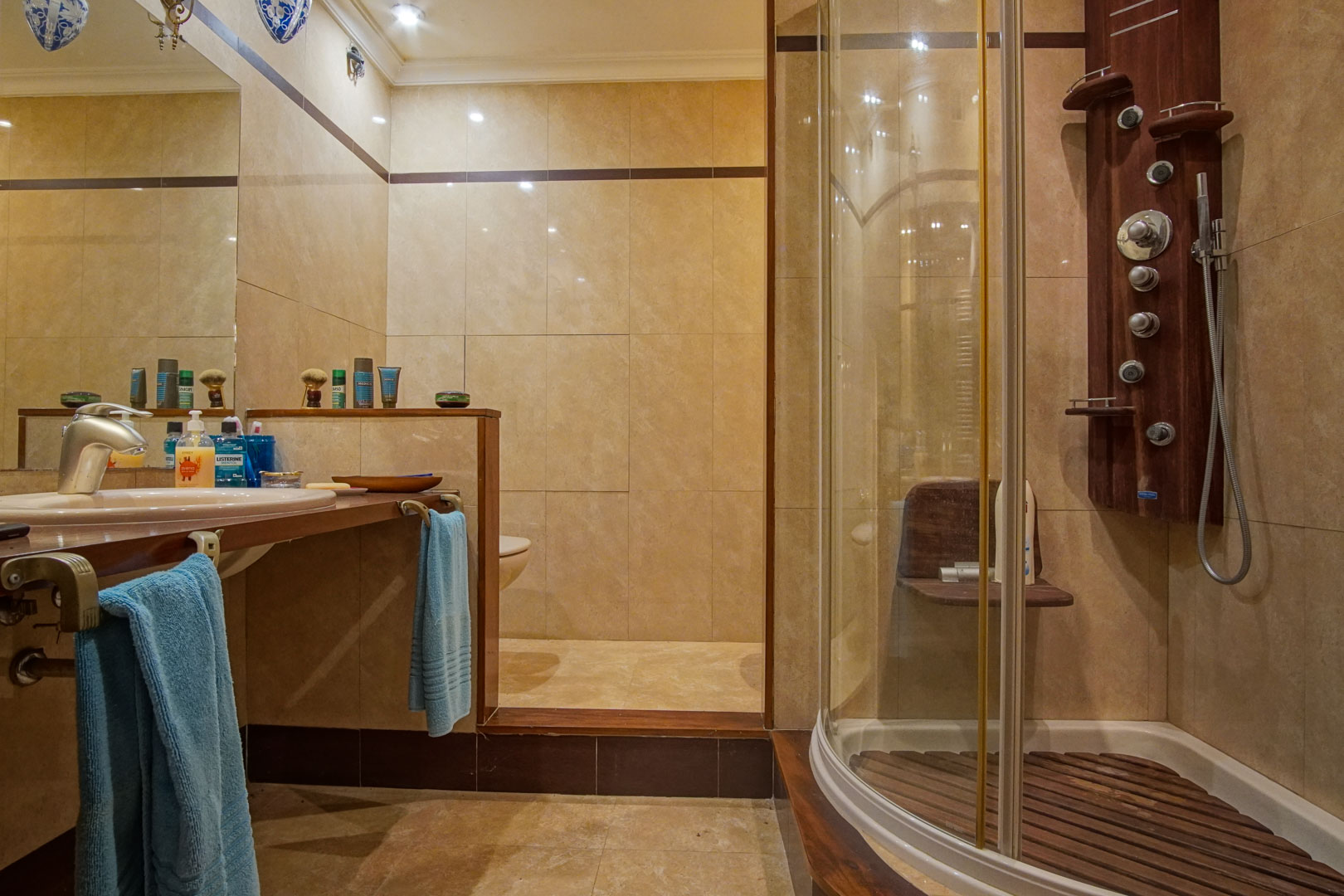 Elegante villa en Dénia con piscina privada y vistas al Montgó