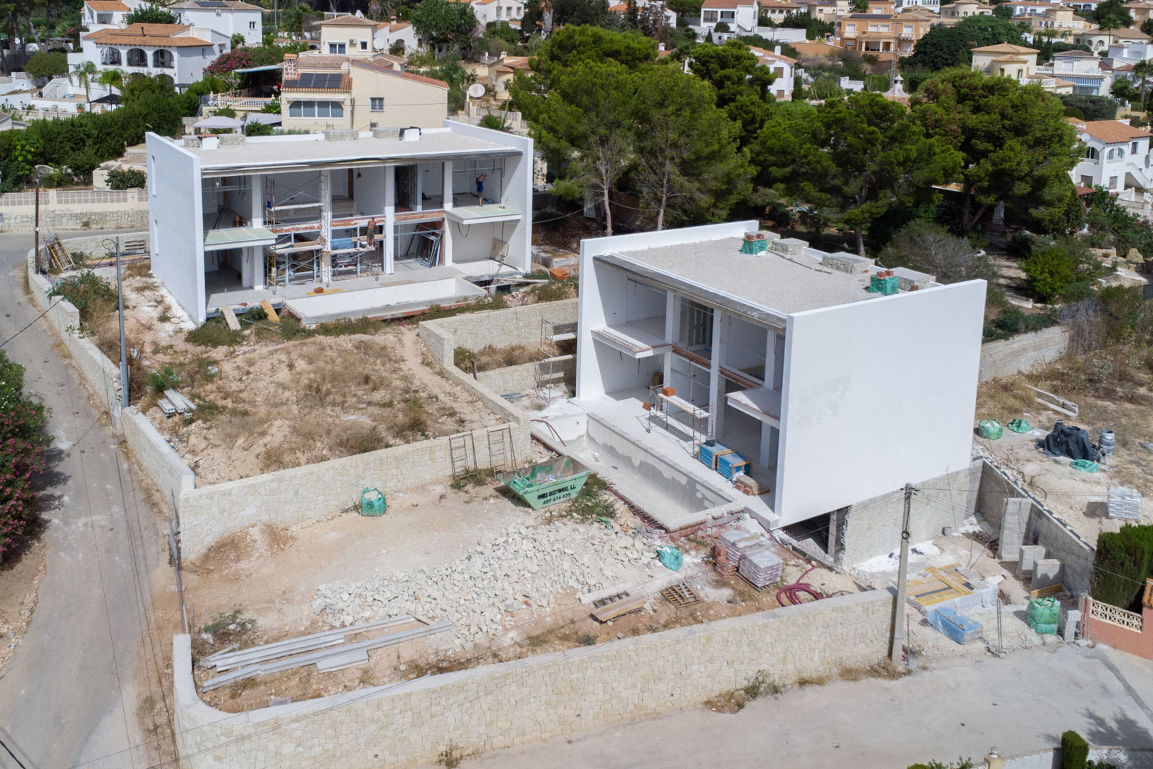 Villa de obra nueva en Calpe, Partida La Merced con piscina